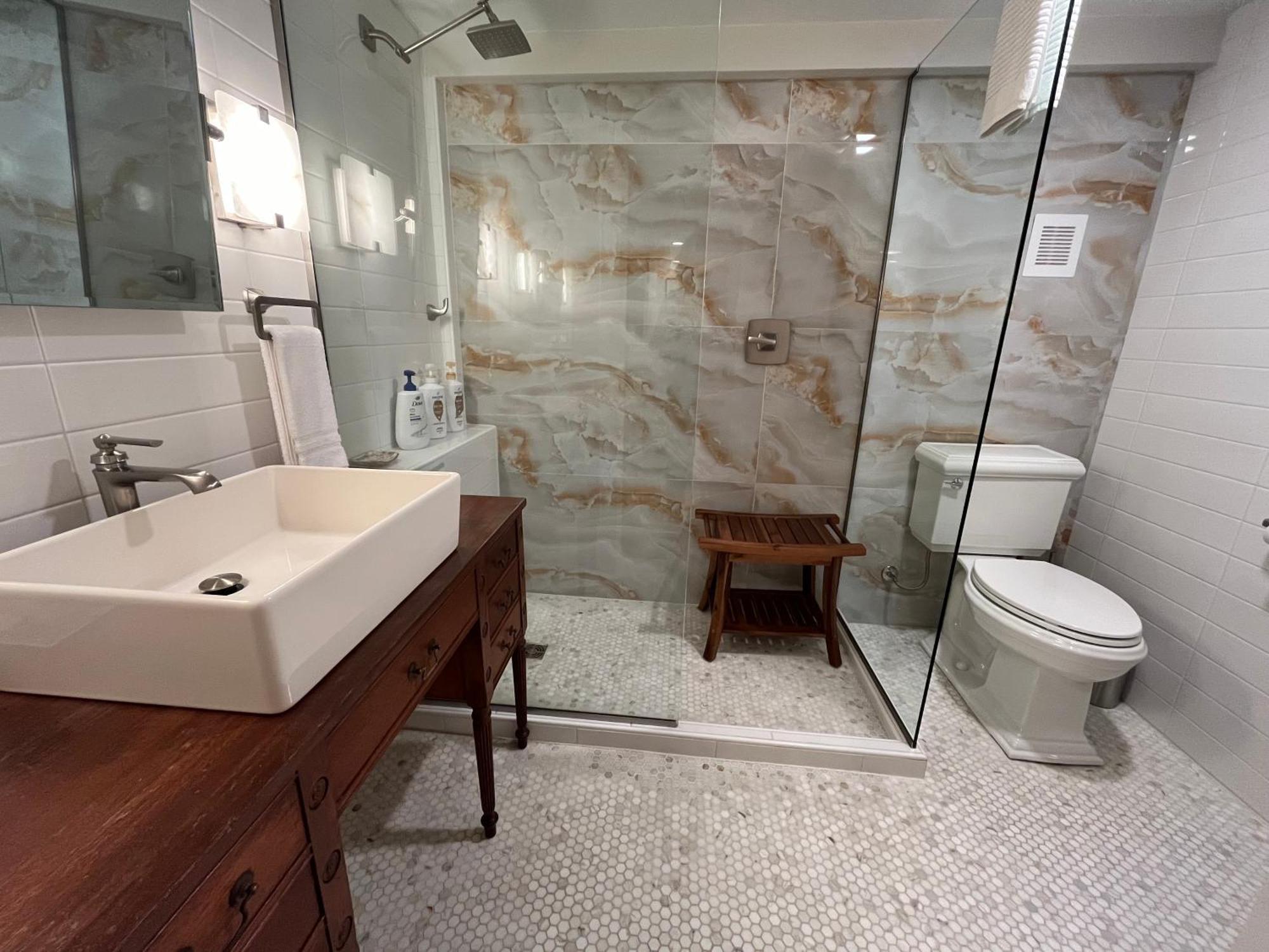 Dougan Apartment